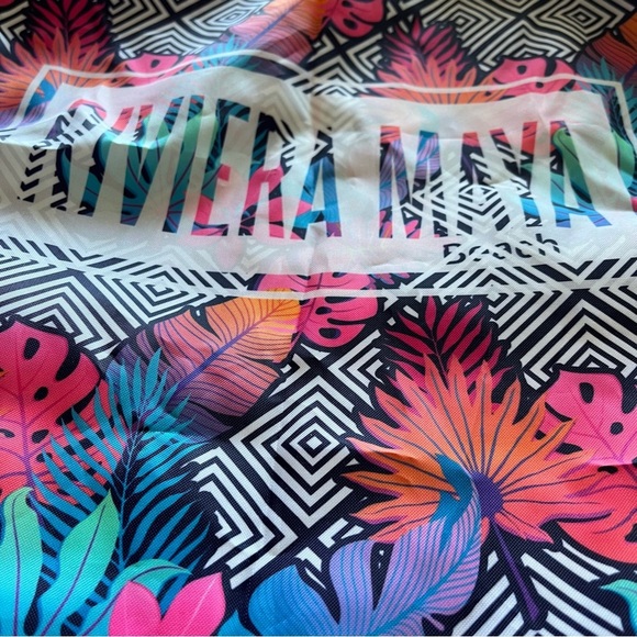 Robin Ruth Tropical Drawstring Nylon Bag Riviera Maya - Picture 3 of 7